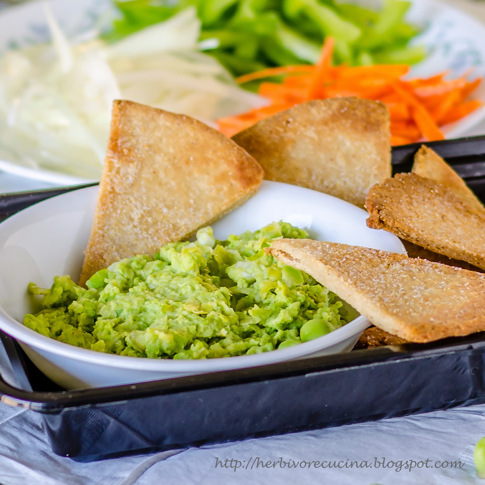 Herbivore Cucina Toasted Pita Triangles