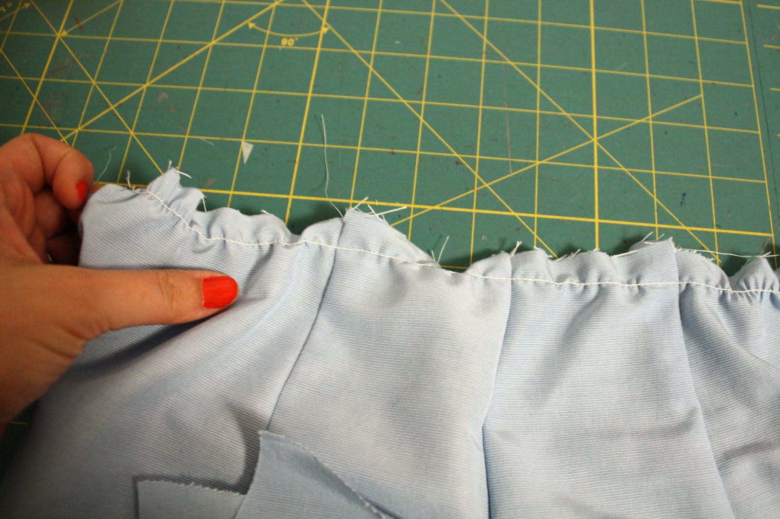 Gertie's New Blog for Better Sewing: Making a Shirred-Back Dress 