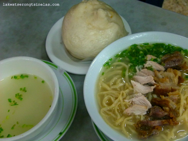 QUIAPO, MANILA: FAITH, FOOD AND TRADE QUIAPO, MANILA: FAITH, FOOD AND TRADE