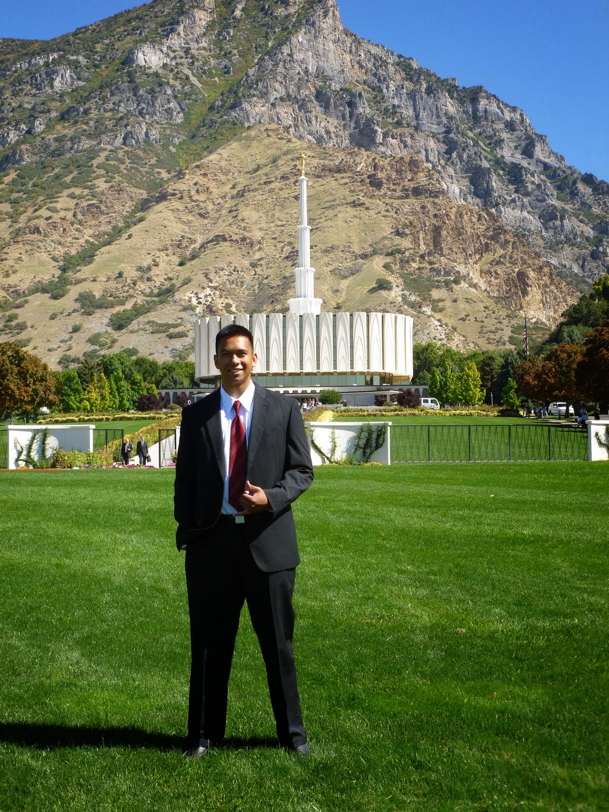 Elder Kaanapu - Provo Temple