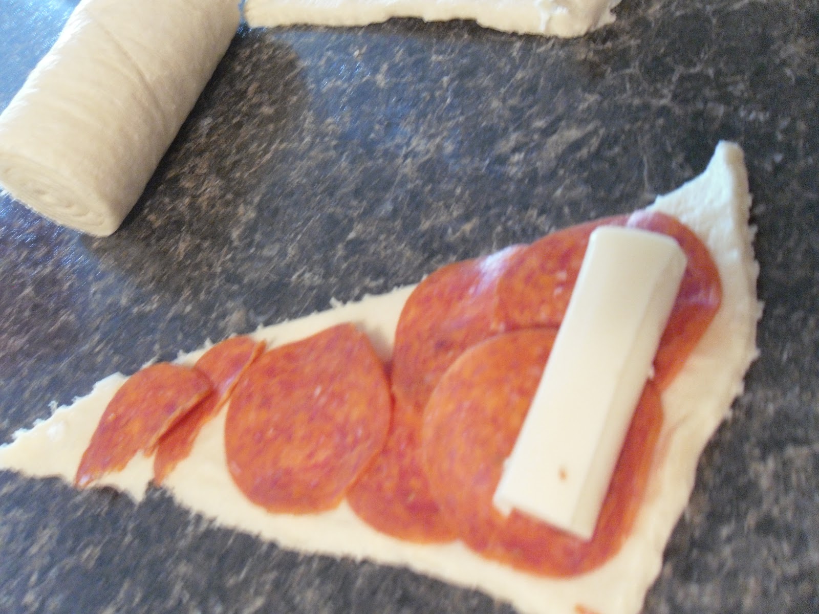 Bon Appetisters Pepperoni Cheese String Roll Ups