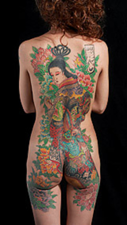 Though there is no set definition for what a geisha tattoos may symbolize