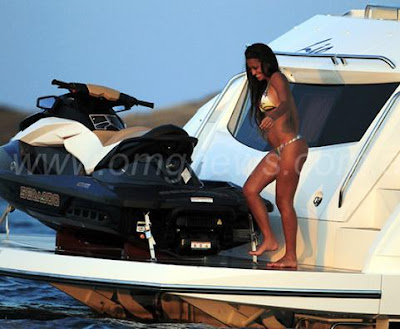 messi y antonella roccuzzo ibiza