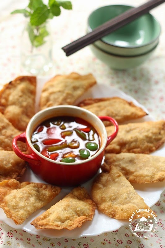 Nasi Lemak Lover: Chinese Fried Dumplings with Sweet and Sour dipping ...