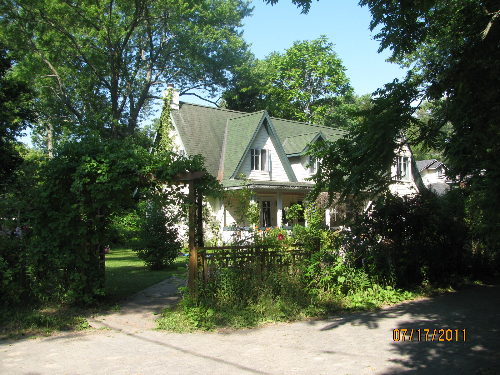 Simple Pleasures Toronto Islands