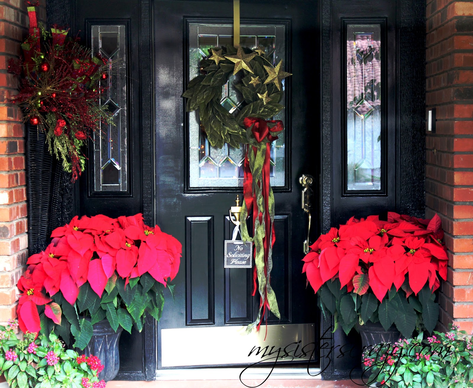 My Sister S Crazy Decorating With Poinsettia