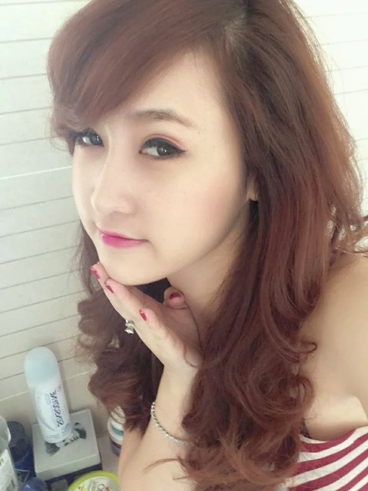 Hot girl Đăng Thư