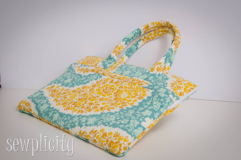 Sewplicity TUTORIAL Quilted Laptop Case (Part 2)