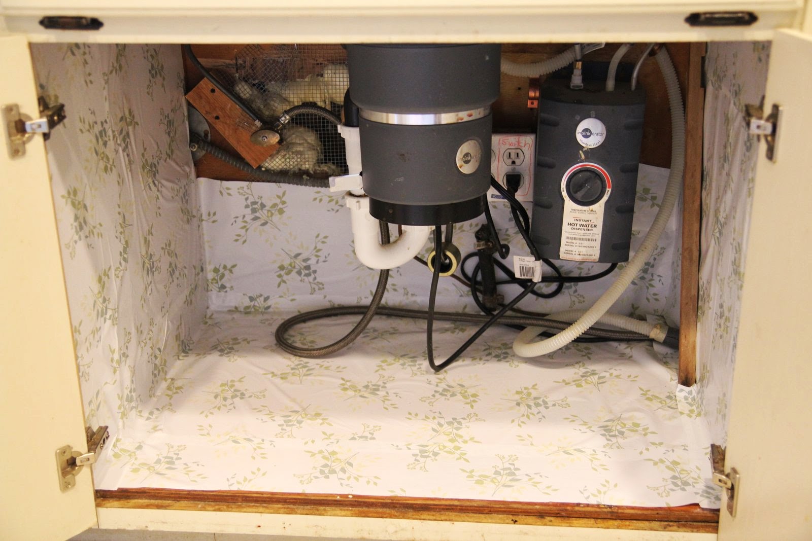 Nicolle's Originals Under Sink Contact Paper