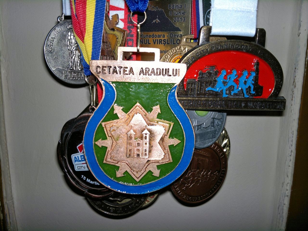 Maraton Arad 2014. Un eveniment REUŞIT în ciuda tuturor dificultăţilor. Medalie