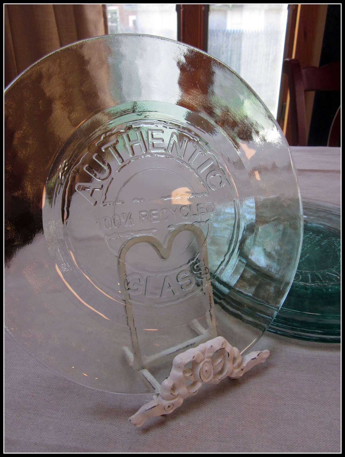 Homeroad Recycled Glass and a Pedestal