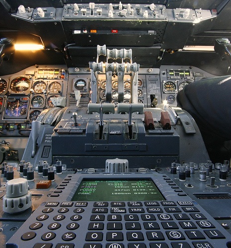 scrap boeing 747 cockpit scrap boeing 747 cockpit
