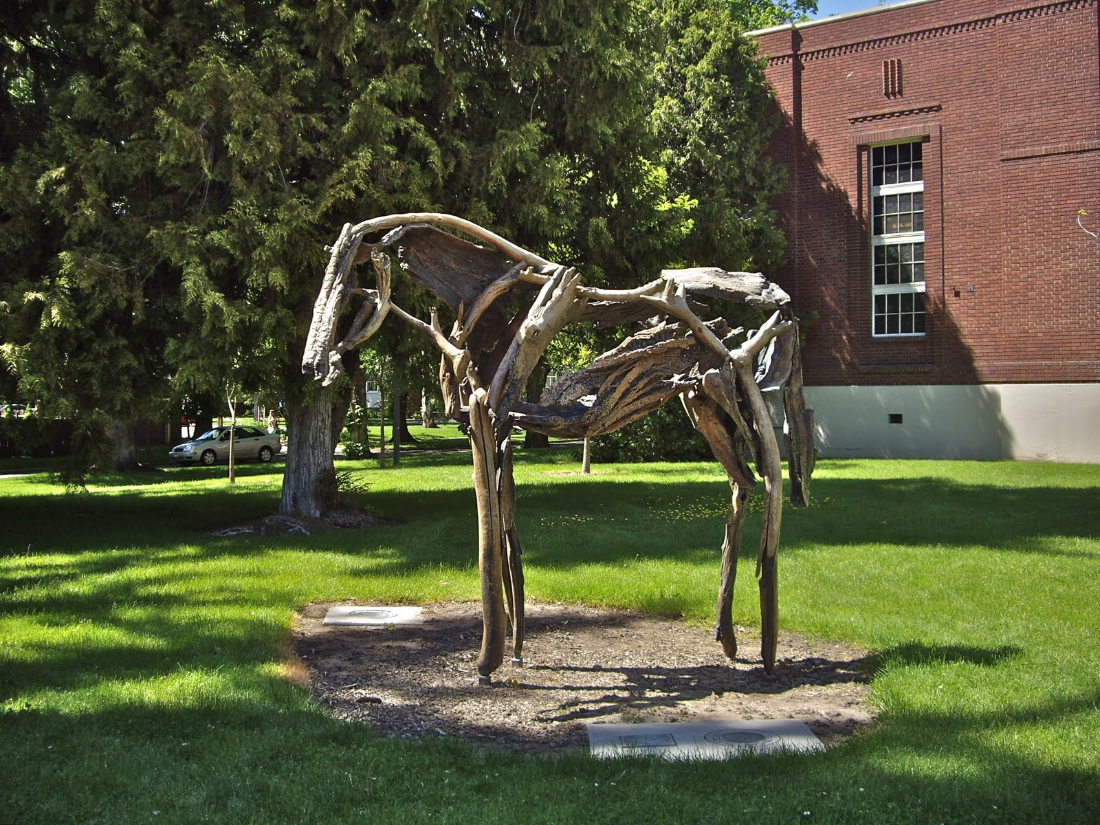 Ellensburg Today Campus horse sculpture by famous sculptor Deborah