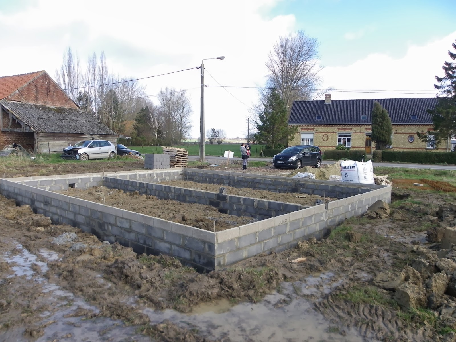 Notre projet Sec Bois Construction 20 février 2014 Terrassement / Fondation / murs de