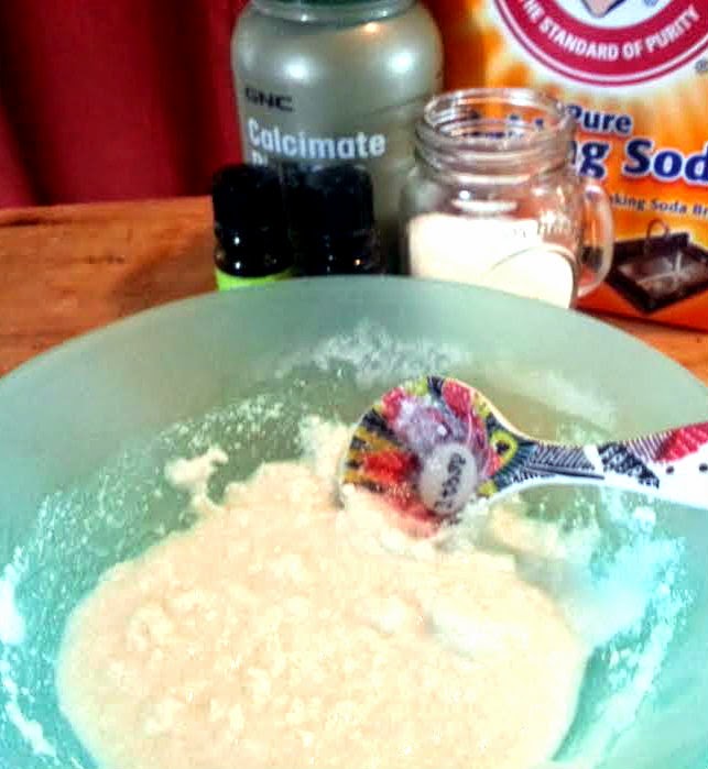 Crunchy in the City Recipe Homemade Toothpaste