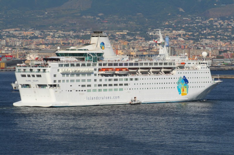 kships Island Escape, 29 May 2009