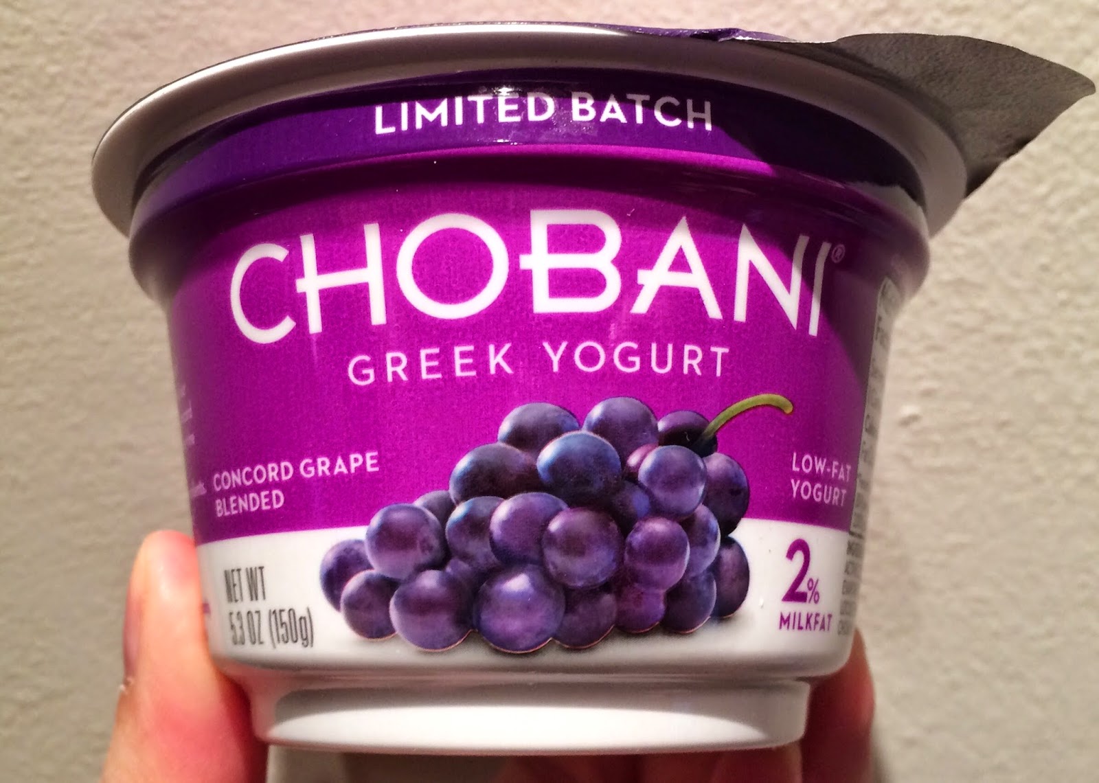Chobani Greek Yogurt Concord Grape Blended / チョバニ ギリシャヨーグルト コンコードグレープ