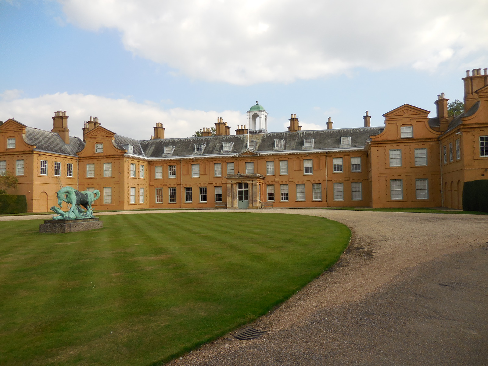 DUKE OF WELLINGTON TOUR STRATFIELD SAYE Number One London