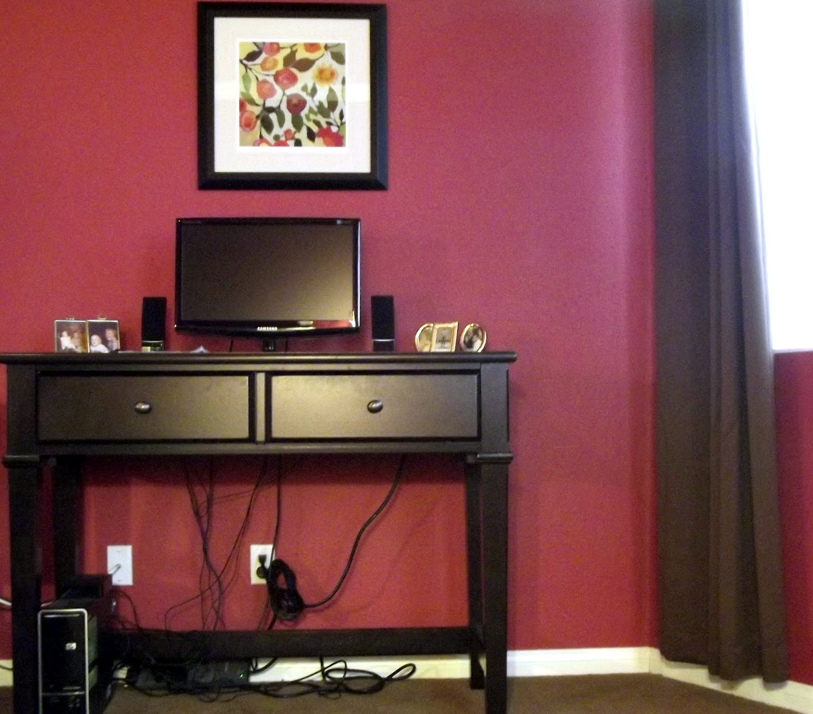 4 Pears DIY Desk Skirt