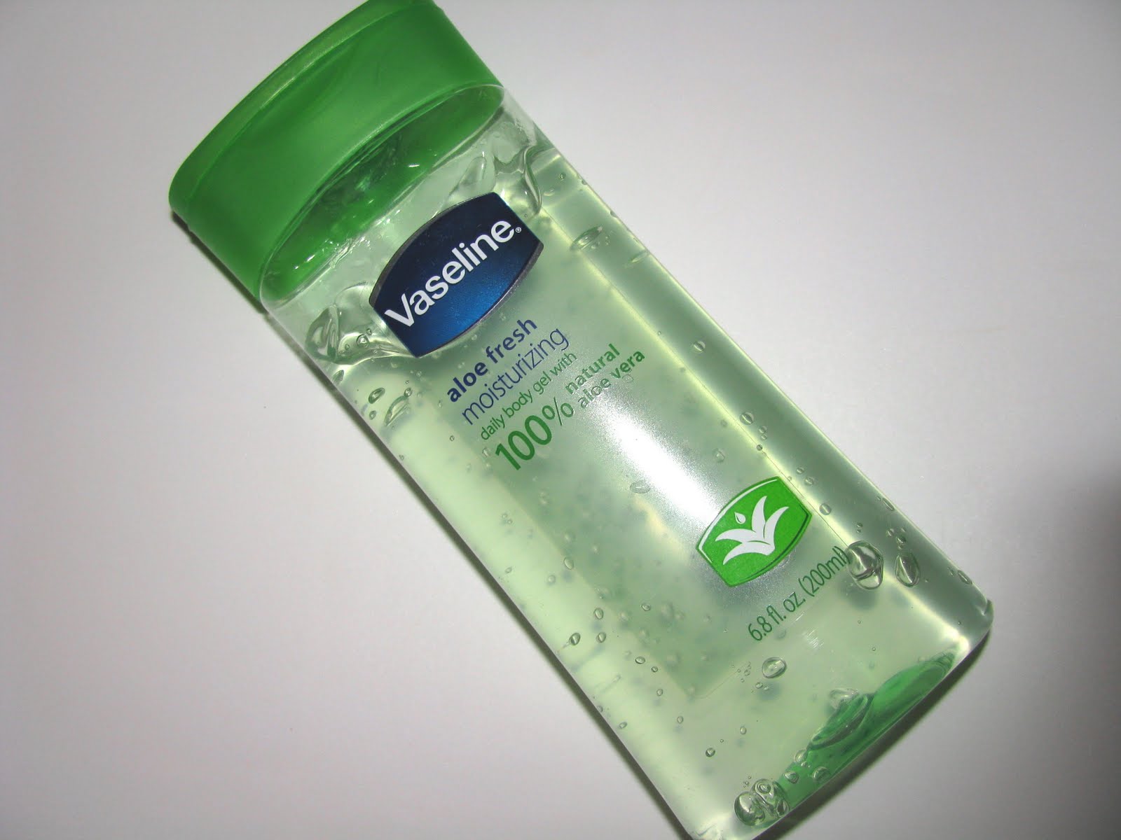 The Beauty Alchemist Vaseline Aloe Fresh Gel