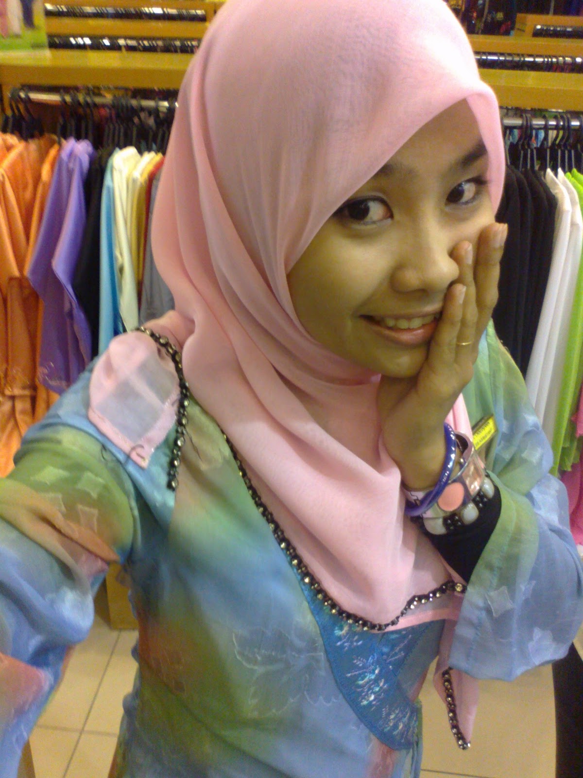 Mata Cengkung
