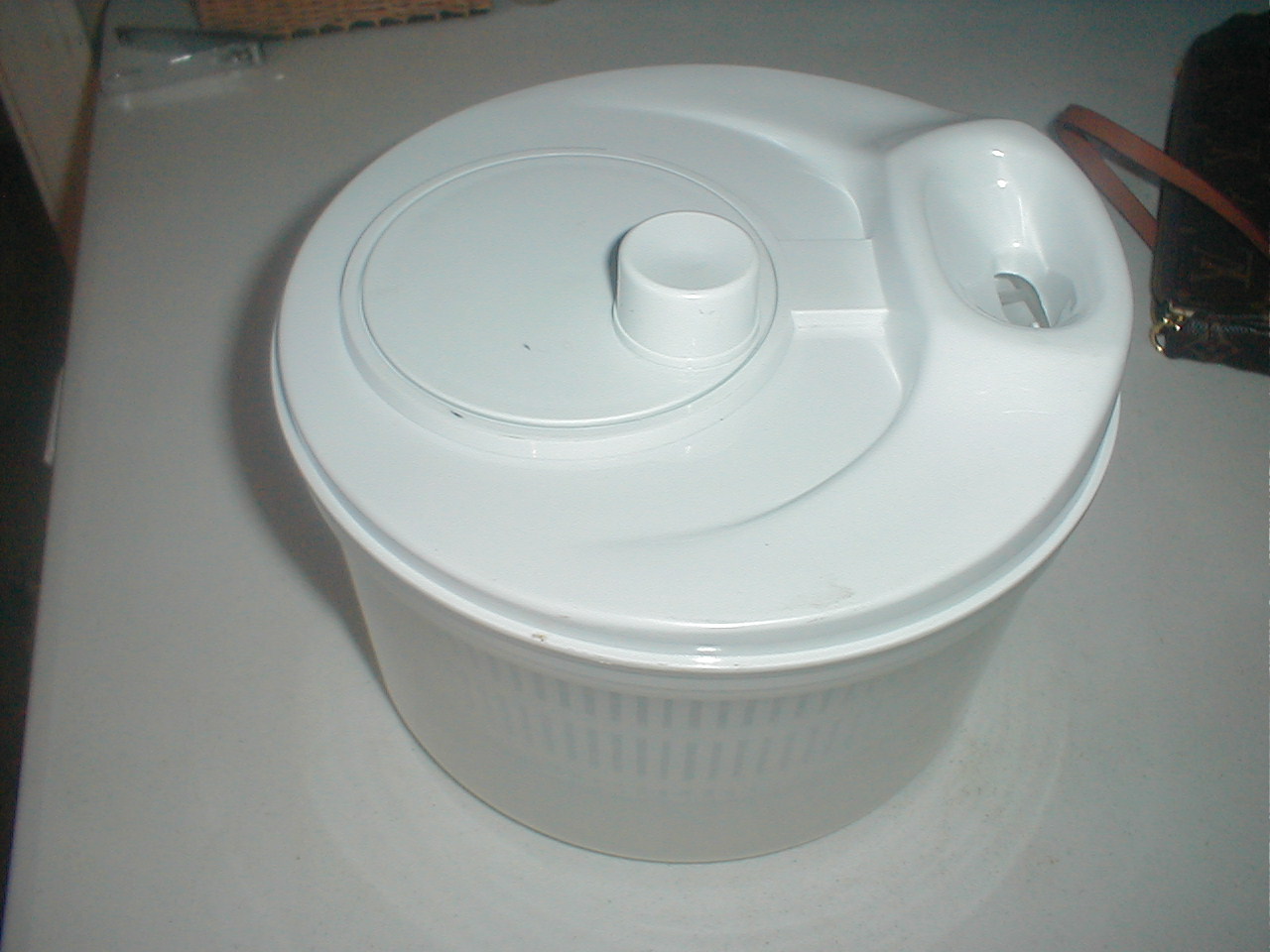 Salad Spinner For Off The Grid Laundry Washing? Prepared For Survival