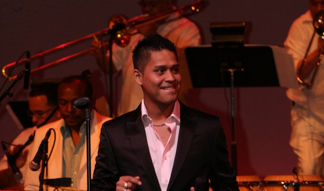 RENZO PADILLA. The New Revolution In Salsa