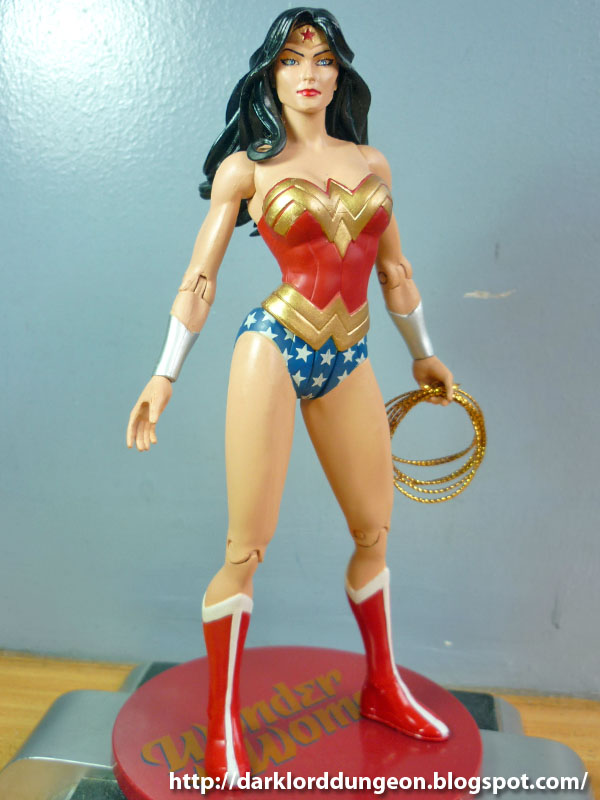 [Kotobukiya] New 52 Wonder Woman Statue - Página 2 Wonder+Woman+11
