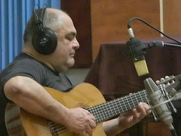 Lucho González