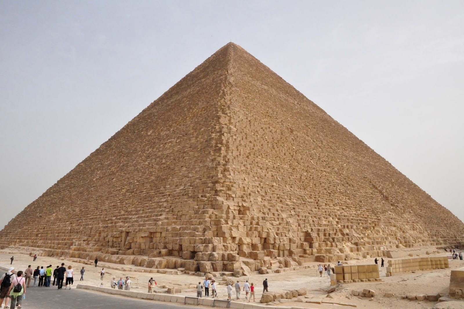 Great+Pyramid+of+Giza+01a.jpg