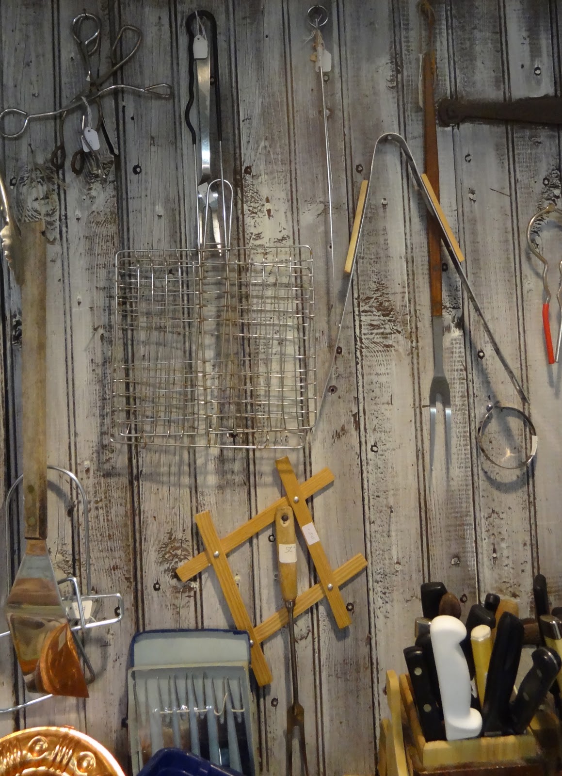 BATS in the Barn The Bryn Athyn Thrift Shop