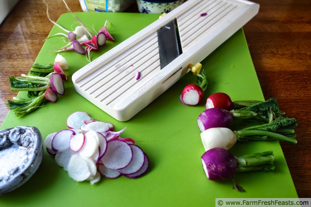 Farm Fresh Feasts Dainty Radish Pizza and Tender/Crunchy Pizza Crust