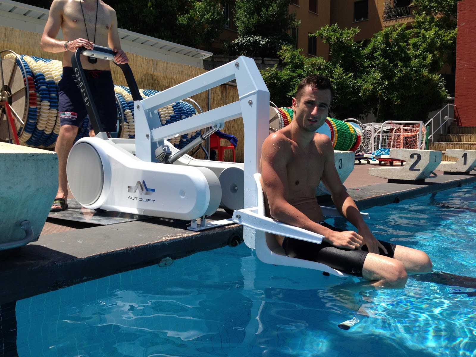 Mobility Products for Disabled People Pool Access Lift for swimmers