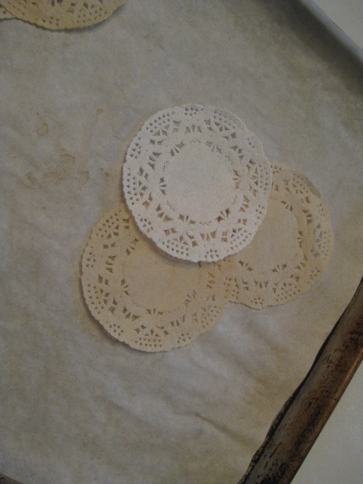 DEVOTED2DOILIES HOW TO DYE DOILIES THE EASY WAY NEW VINTAGE
