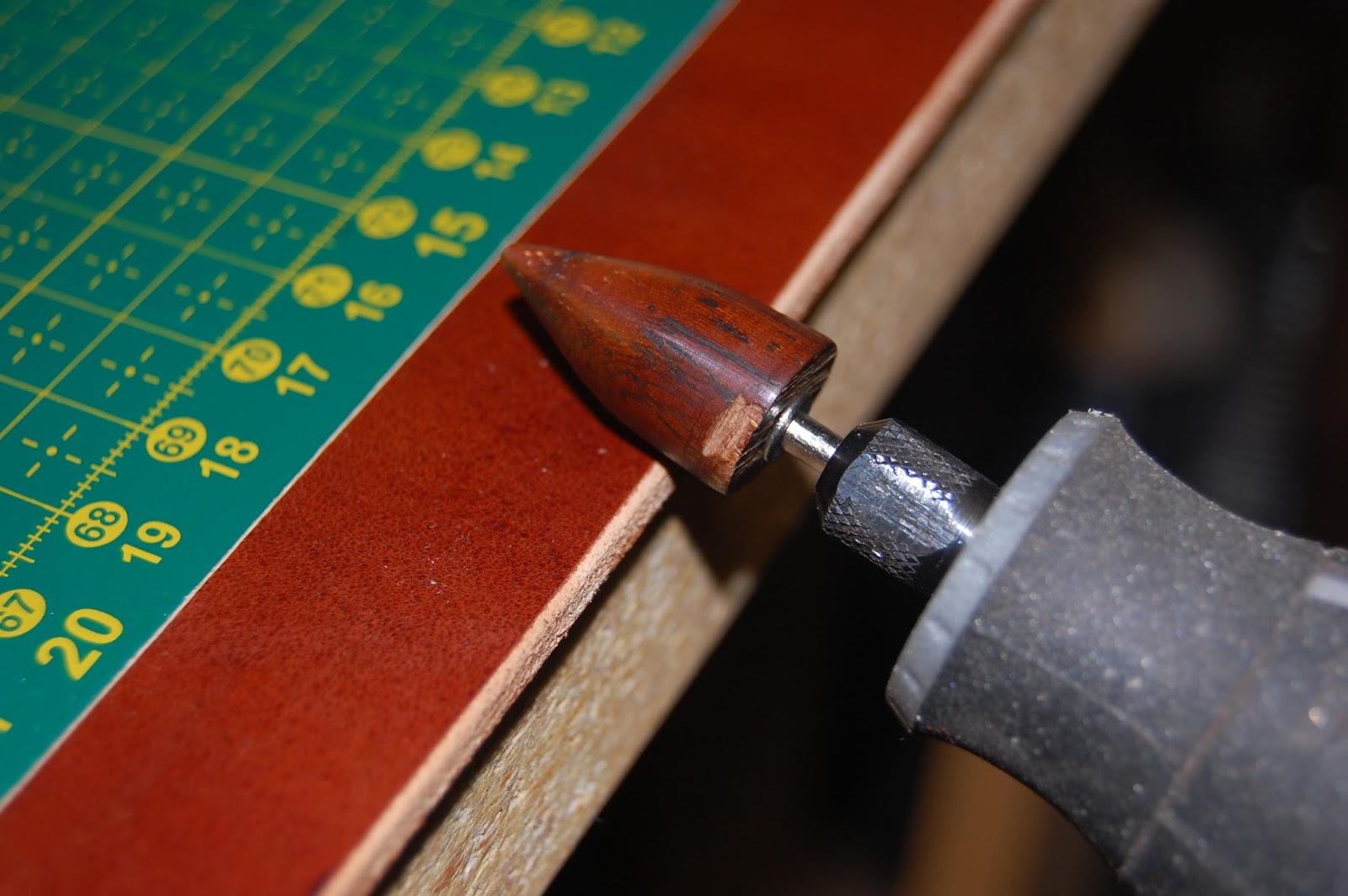 Andersen leather Burnish