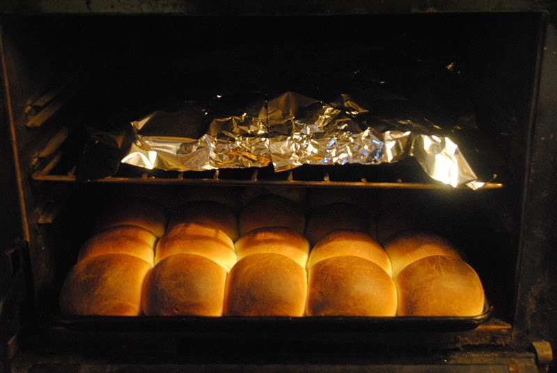 Paratus Familia Blog Baking Bread in a Wood Cookstove