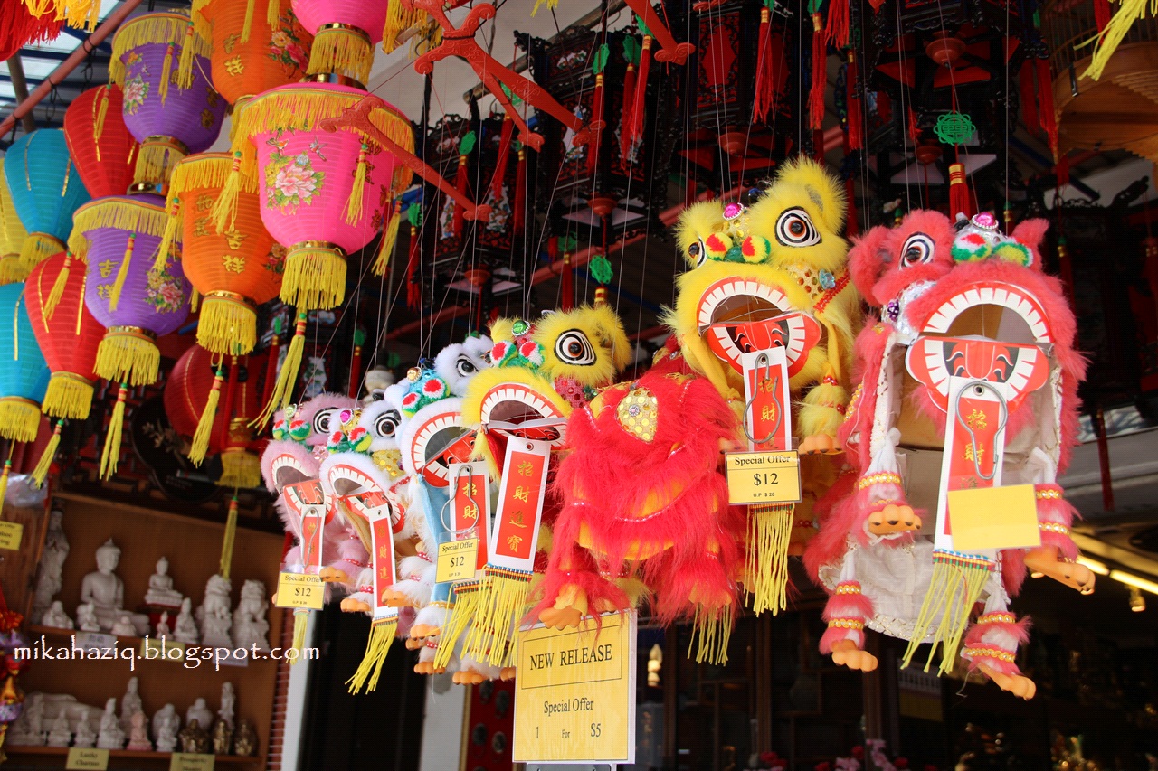 mikahaziq: Singapore Travel : Chinatown Shopping