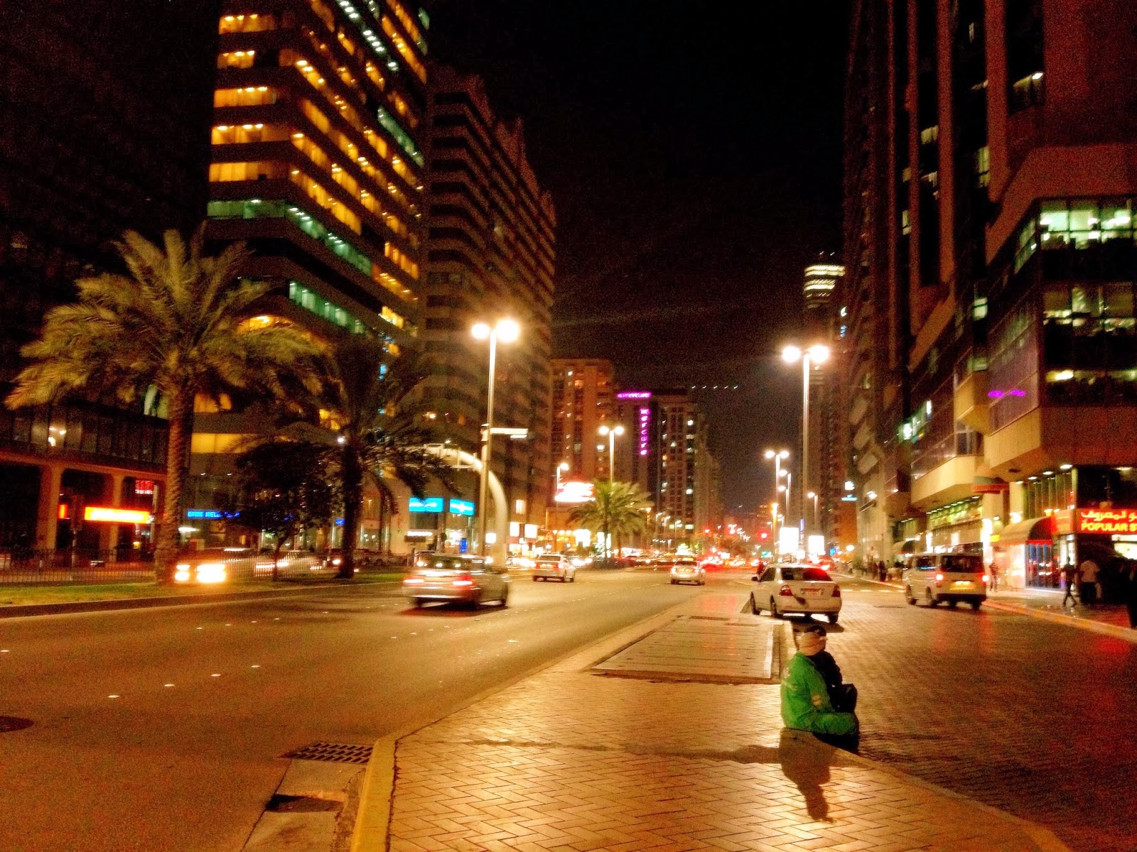 ENJOY LIFE! Saturday Night Hamdan