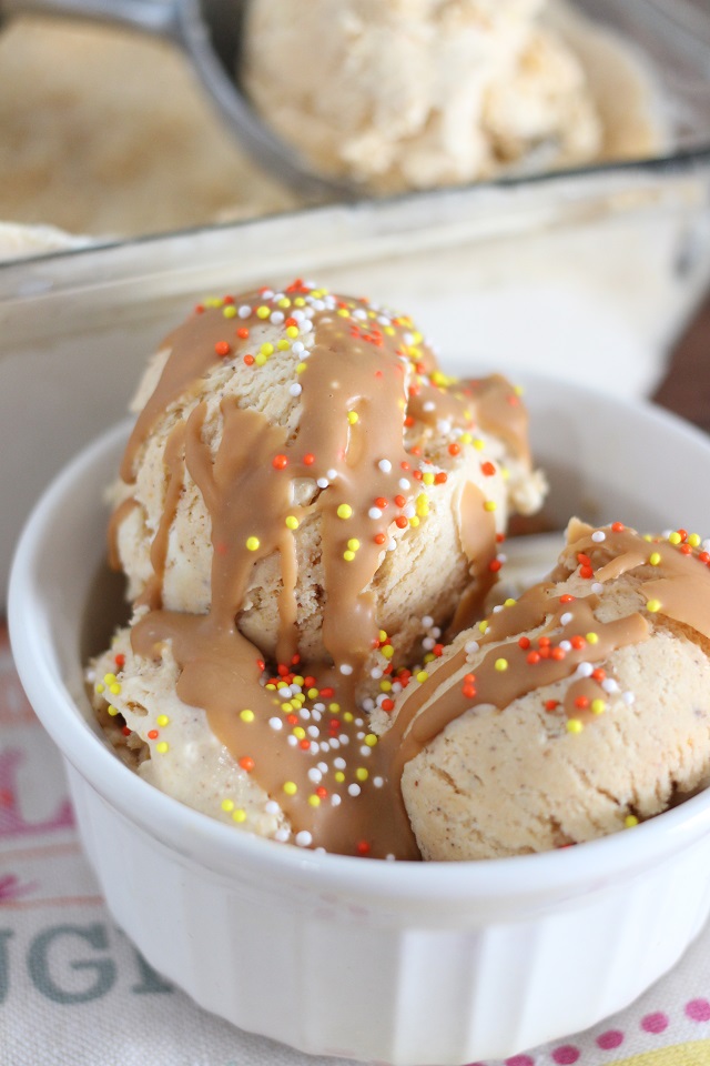 No Churn Pumpkin Spice Ice Cream Make Pumpkin Spice Ice Cream without an Ice Cream Maker