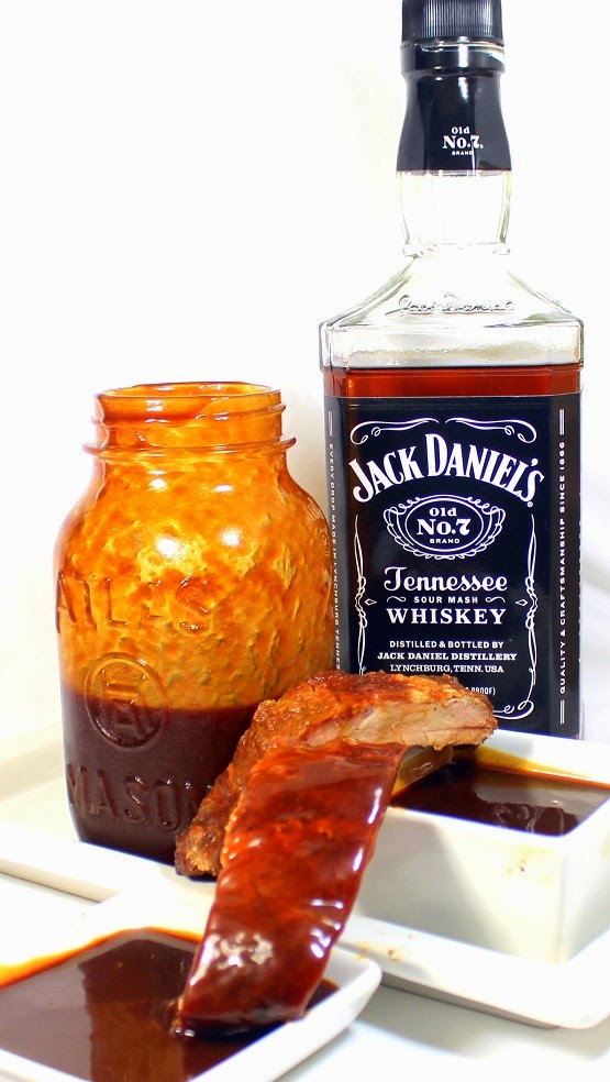 52 Ways to Cook Jack Daniel's BBQ Sauce Feeding Larry Pt 1
