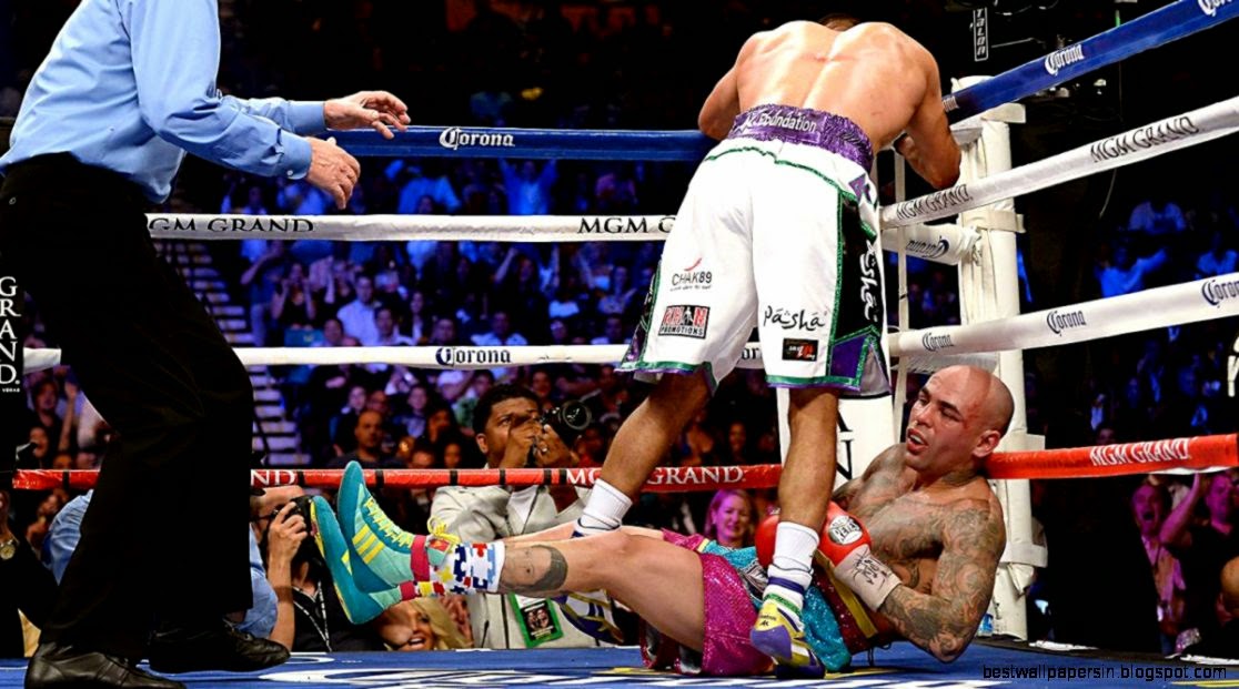 Amir Khan impressive in win over Luis Calazzo on Floyd Mayweather Amir Khan impressive in win over Luis Calazzo on Floyd Mayweather