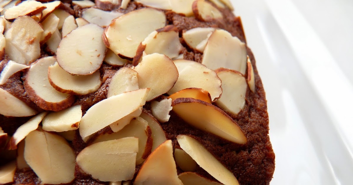 pastry studio Chocolate Almond Cake