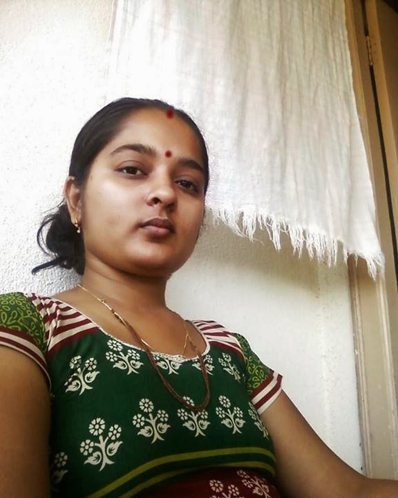 Mangala Bhabhi Hot Aunty Vol.2
