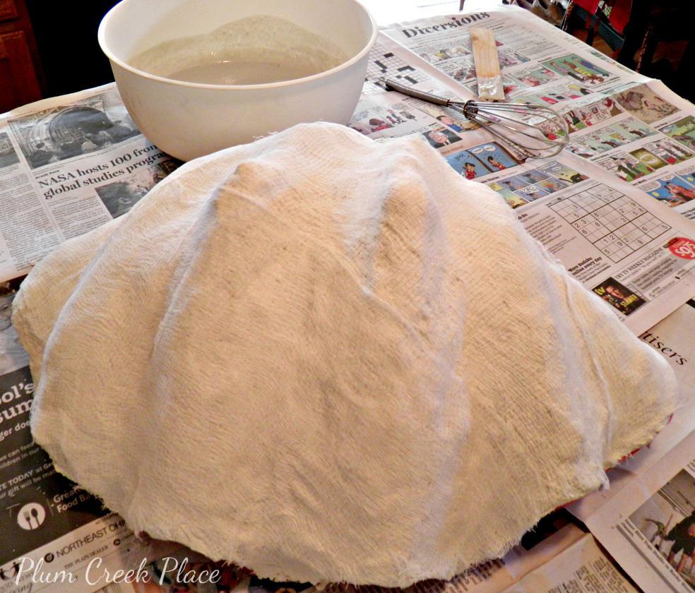 Plum Creek Place DIY Giant Clam Shell And Sunrise Seashell Tablescape