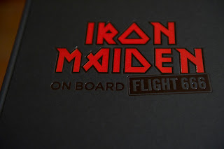 "ON BOARD FLIGHT 666 " : Libro Fotográfico de Iron Maiden para fin de año !!!! - Página 2 1+on+board+flight+666