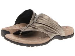 metatarsal foot support sandals