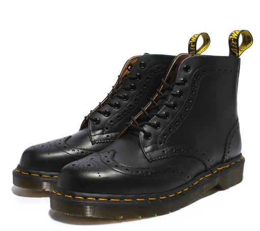 dr martens wingtip boots