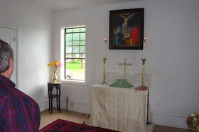 A Simple Altar in the Anglican Tradition