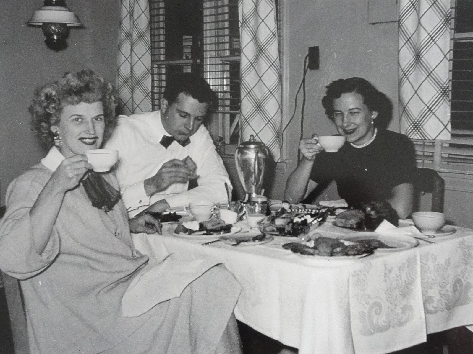 HappyHome Coffee Klatsching on the First Day of School