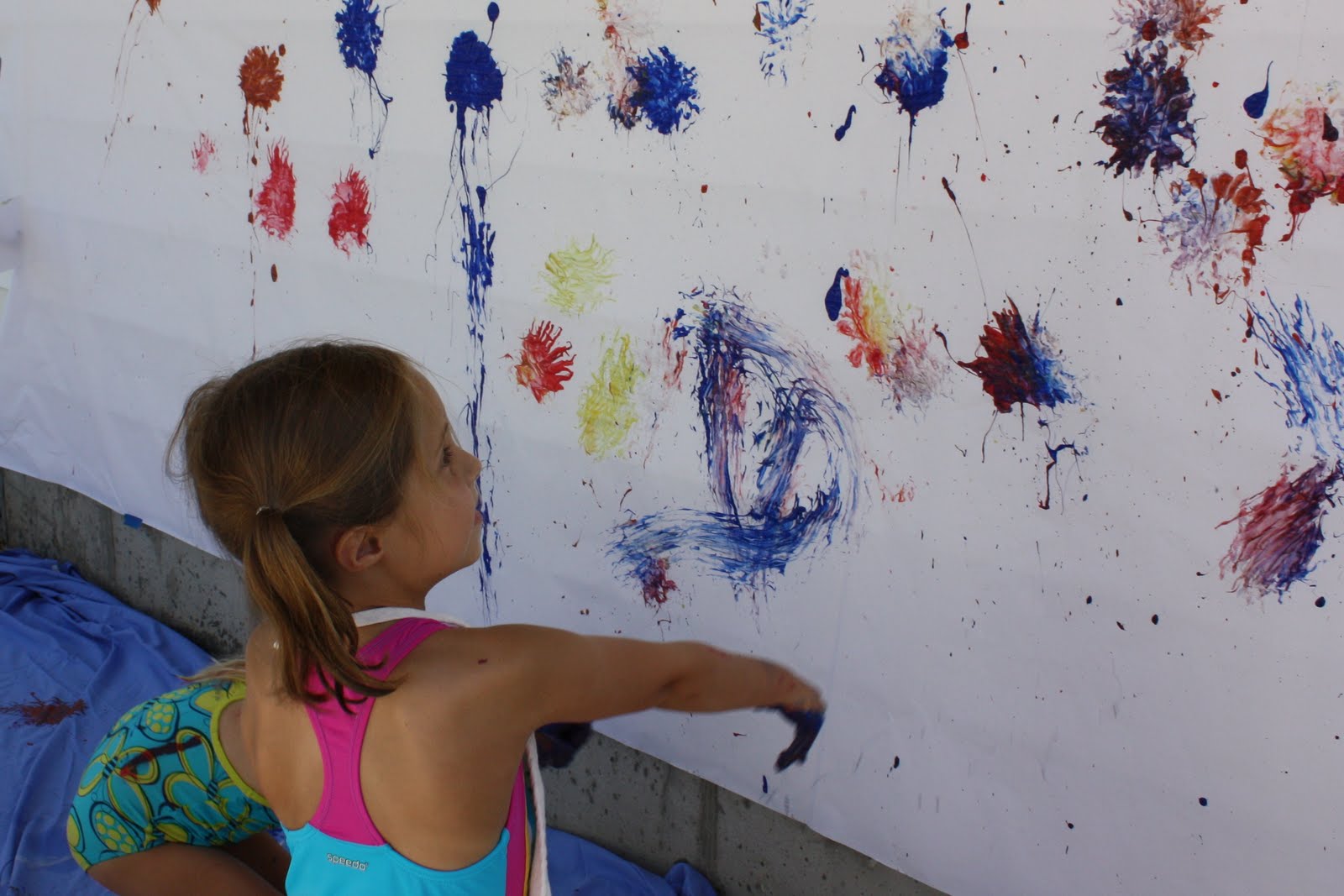 Let Kids Create Rubber spike ball painting